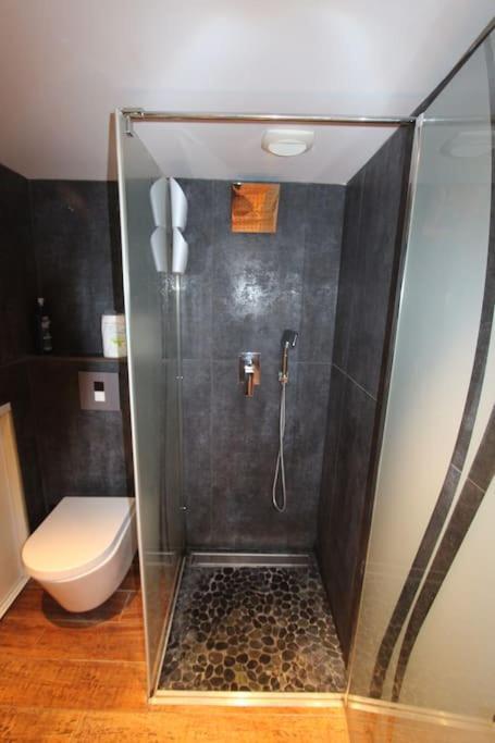 Confortable Studio Carre D'Or 2Pers, Rez-De-Chaussee Marseille Ngoại thất bức ảnh